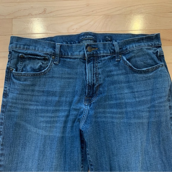 Lucky Brand men’s size 38/30 jeans 211 straight fit pants - Picture 2 of 10